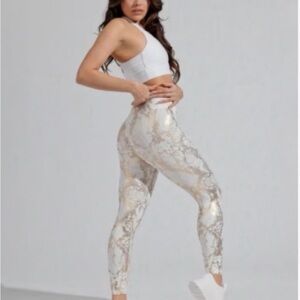 Buffbunny Collection White and Gold Foil Women's Leggings